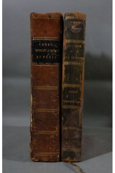 RARE - 2 volumes, Code d'instruction criminelle, 2 bulletins 1832 + Cour de Cassation 1823