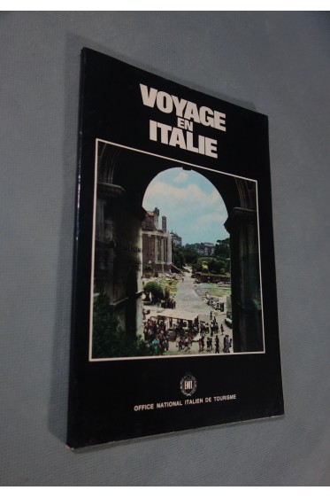 Voyage en italie. [Broché]